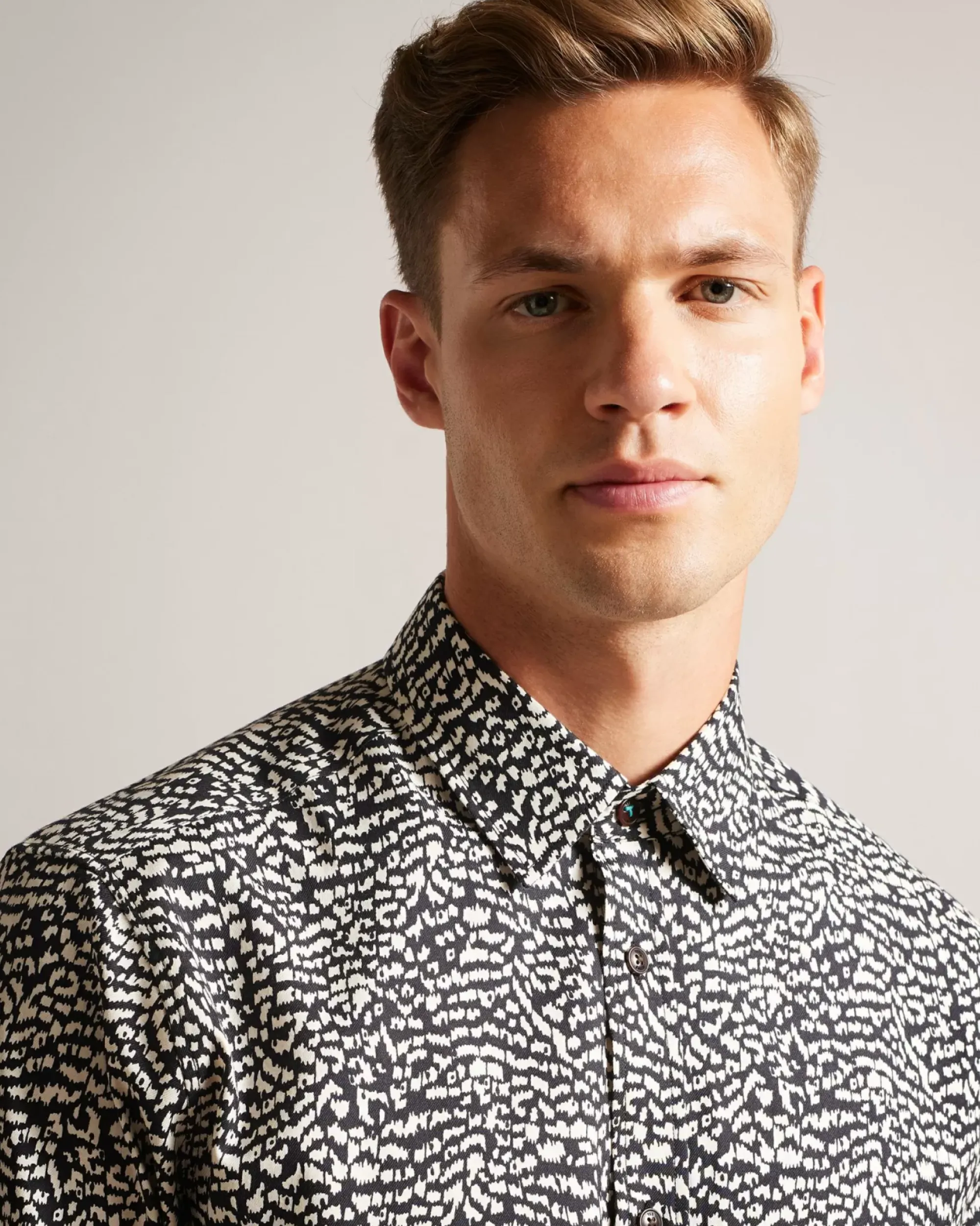 Ted Baker Bramley Black