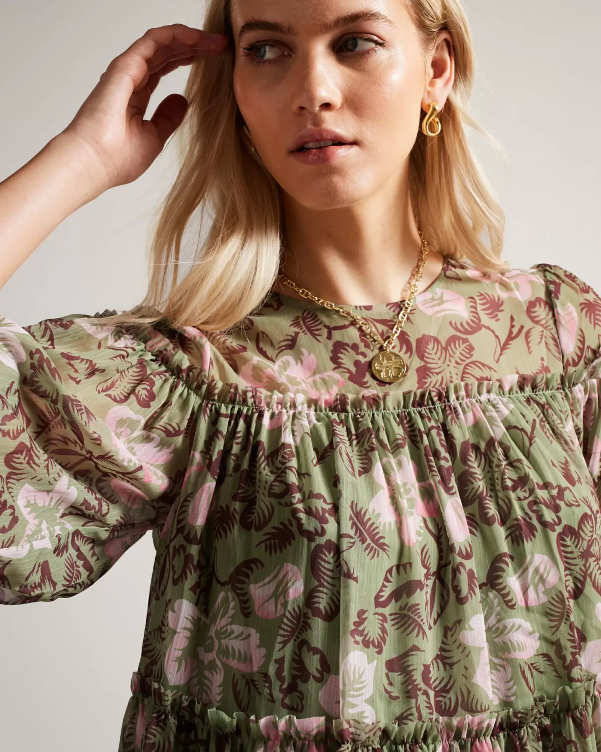 Ted Baker Bunnoo Khaki Best