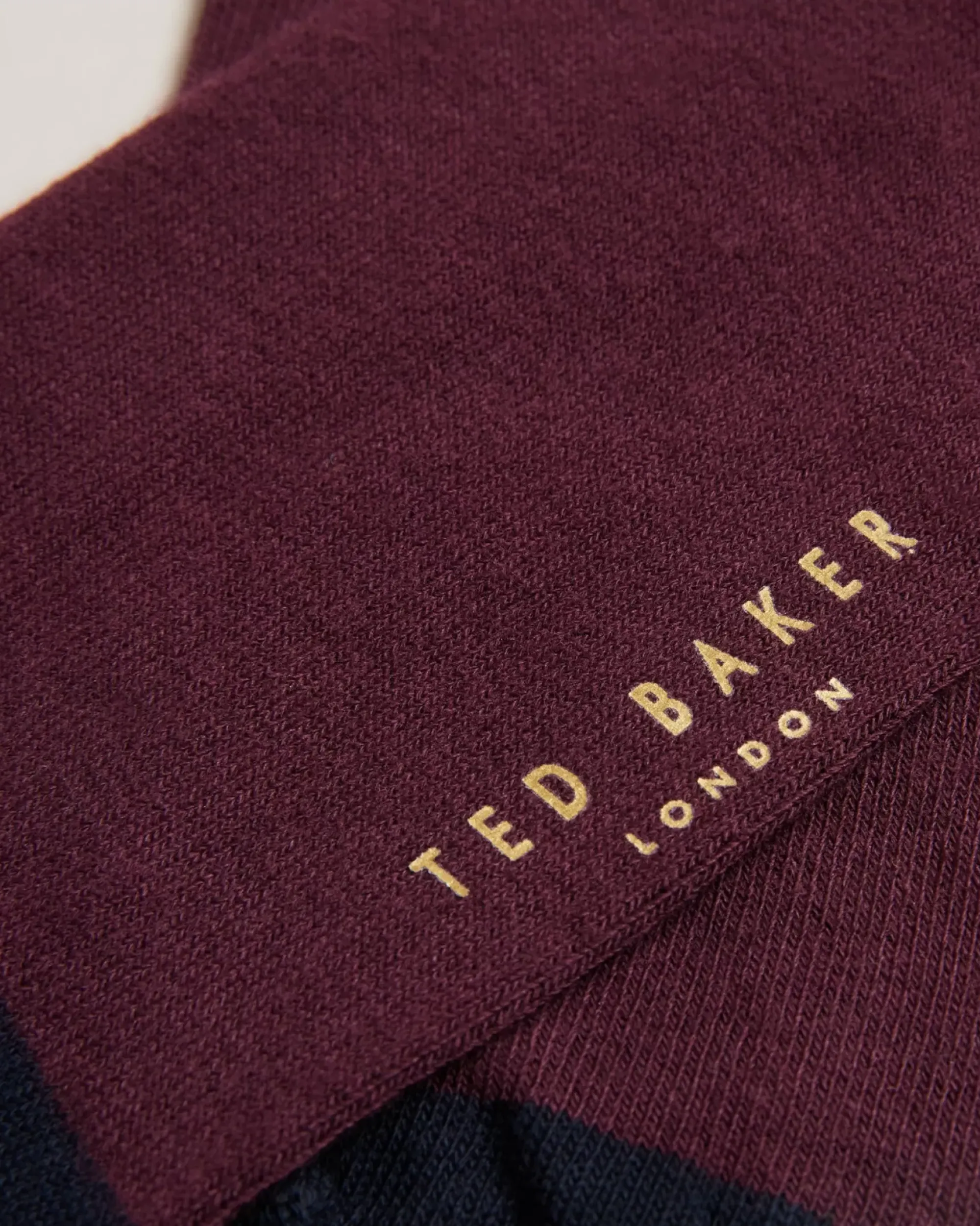 Ted Baker Corecol Dark Red Best