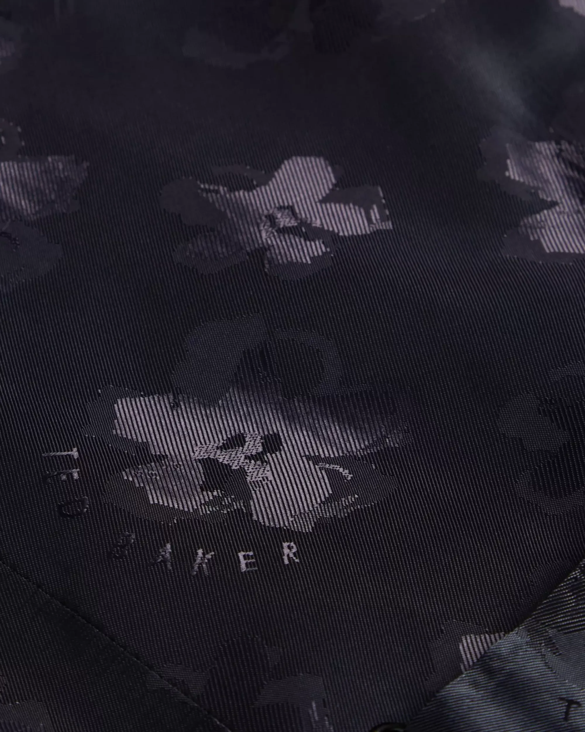 Ted Baker Irvinws Charcoal Hot