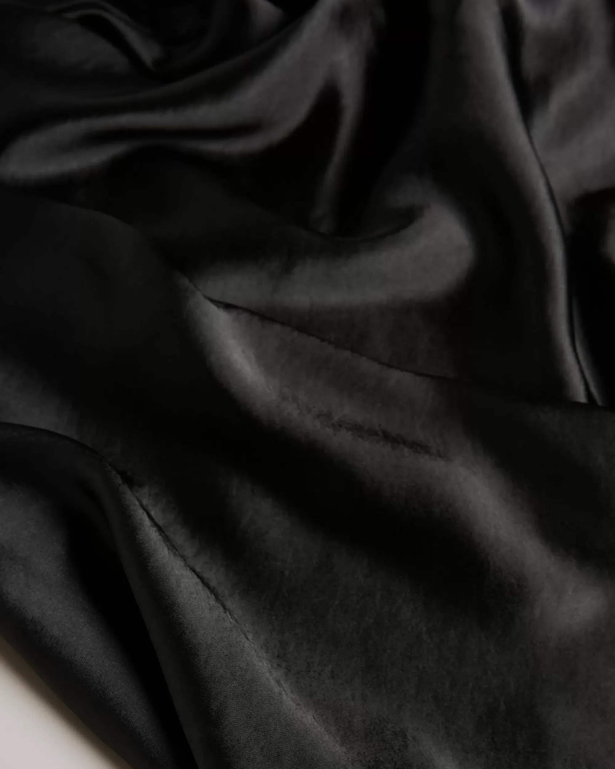 Ted Baker Ivena Black Best