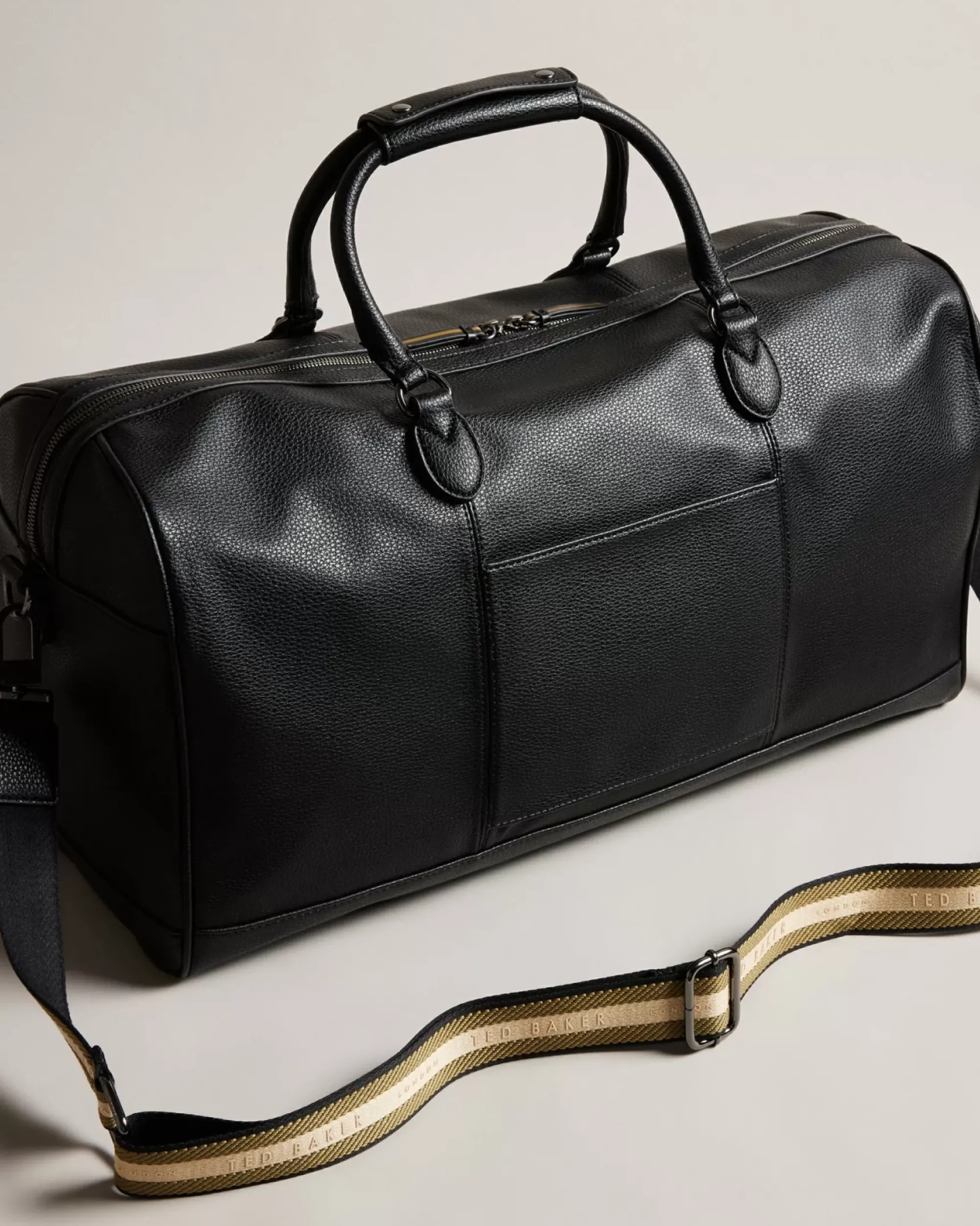 Ted Baker Kalvin Black Outlet
