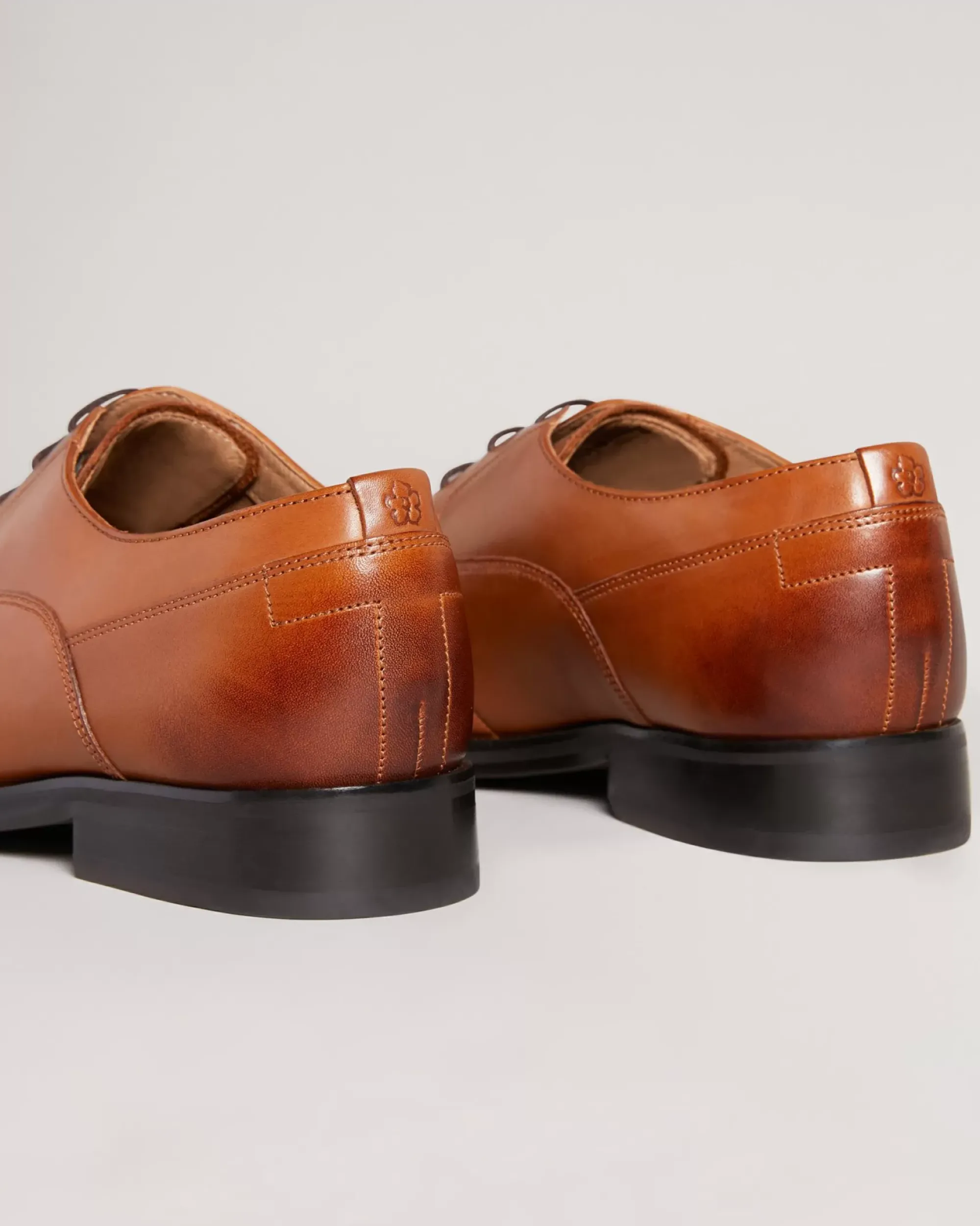Ted Baker Kampten Tan Outlet