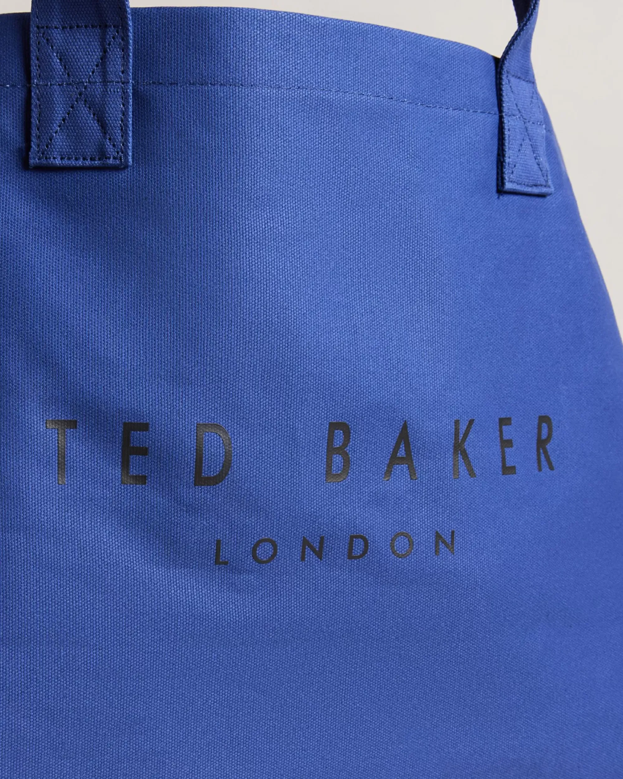 Ted Baker Lukkee Navy Best