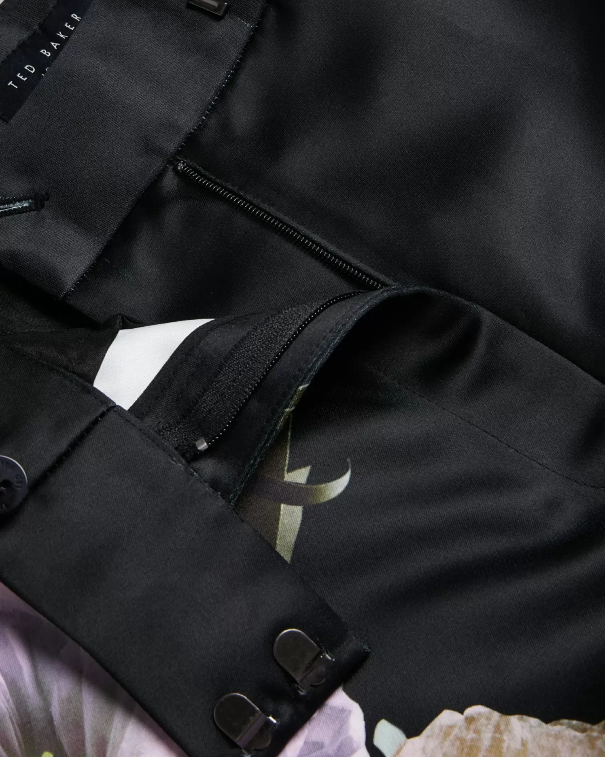 Ted Baker Nayaat Black Discount