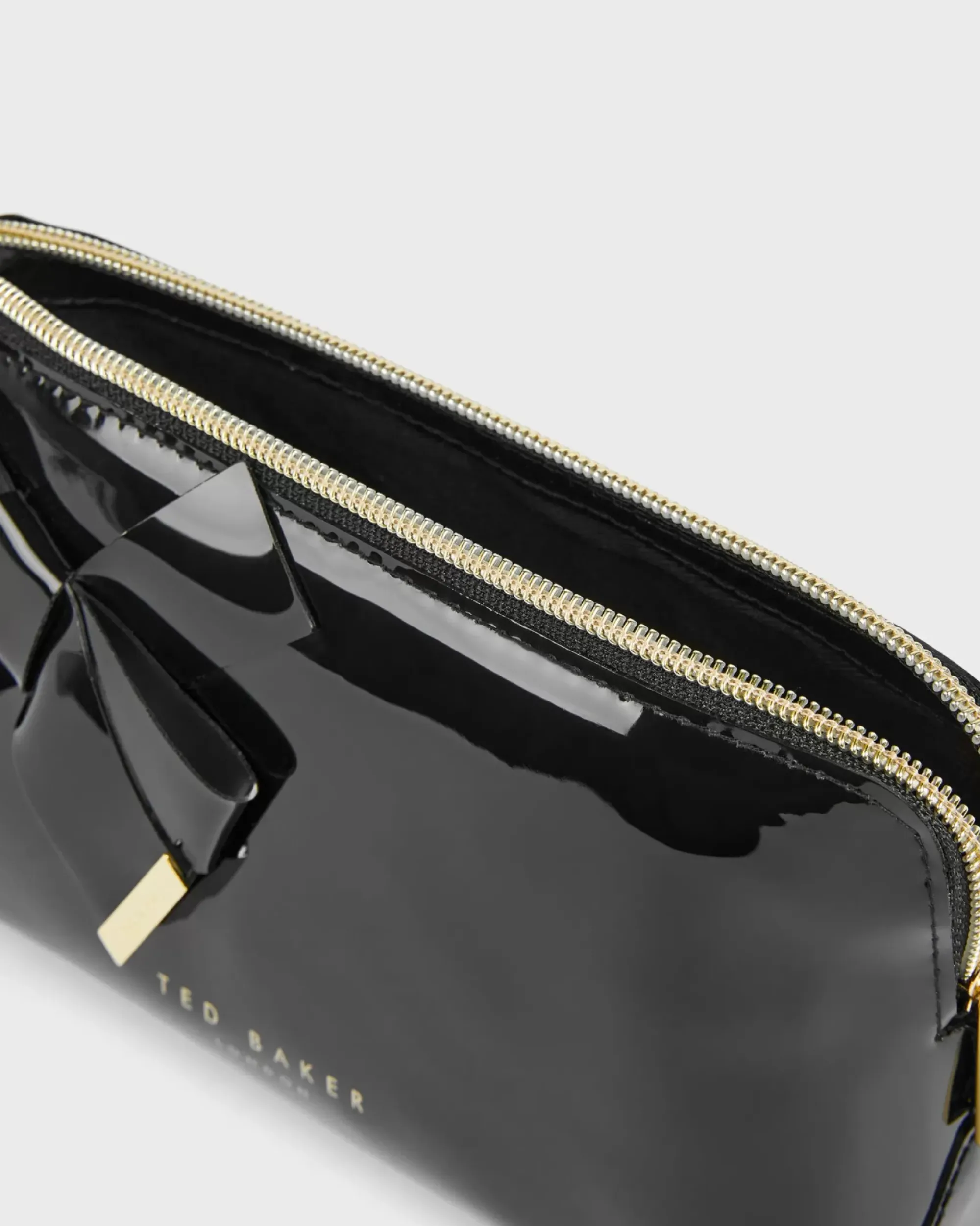 Ted Baker Nicolai Black Best