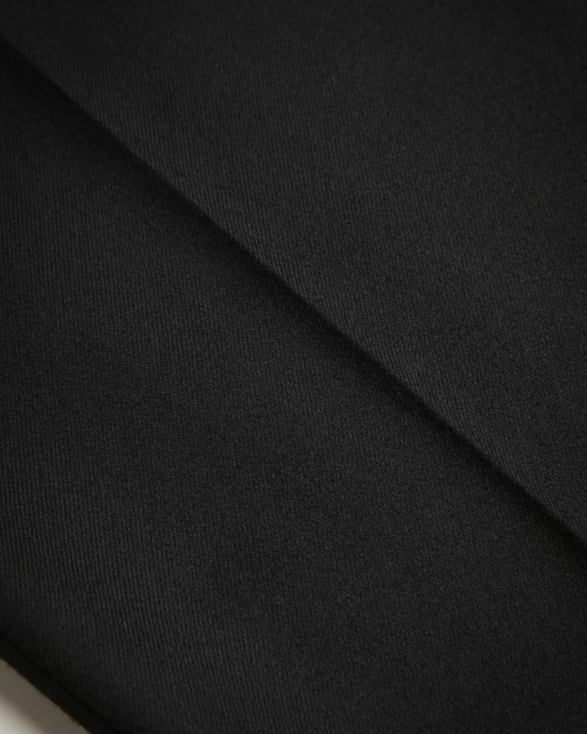 Ted Baker Quantem Black Online