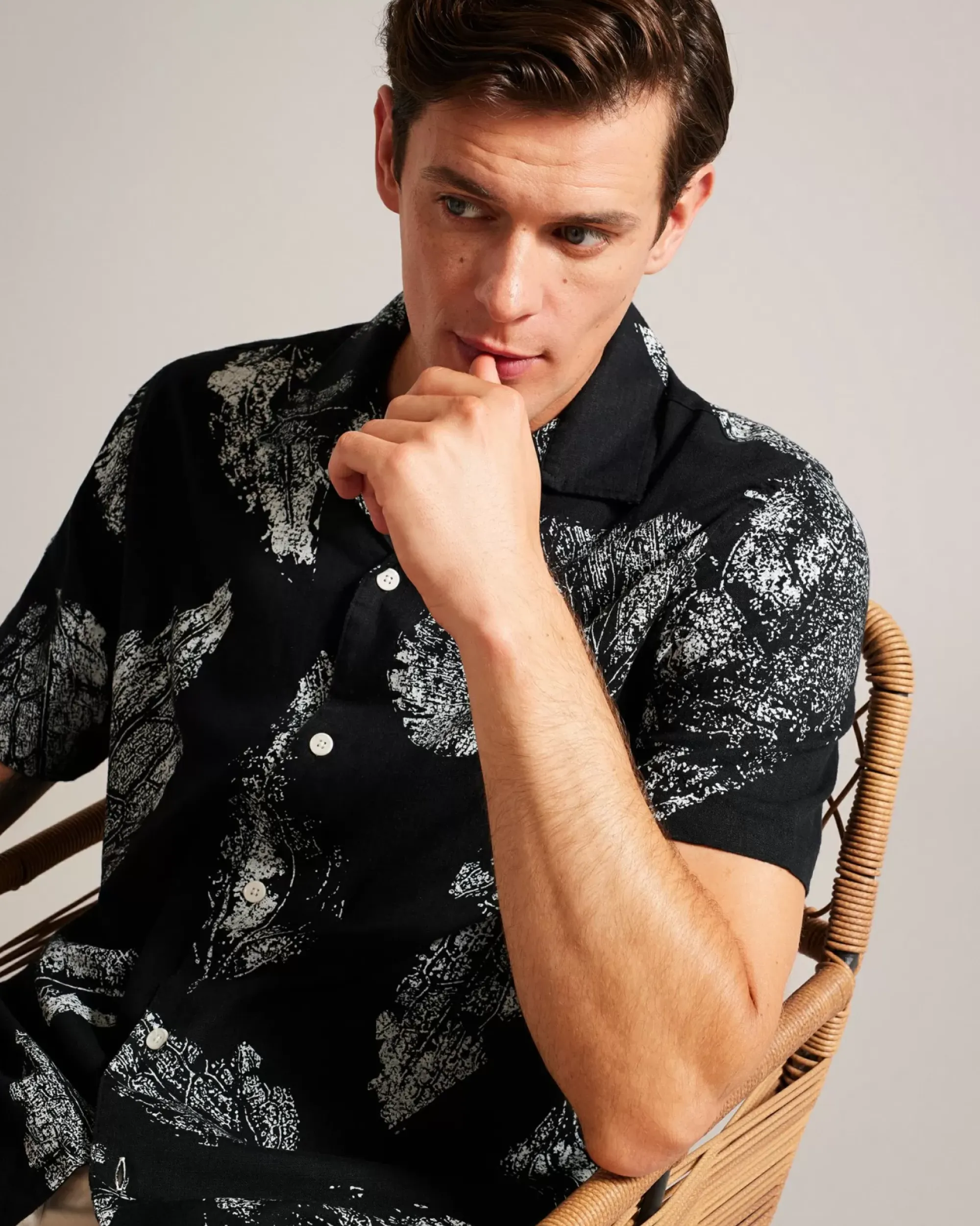 Ted Baker Rialto Black Clearance