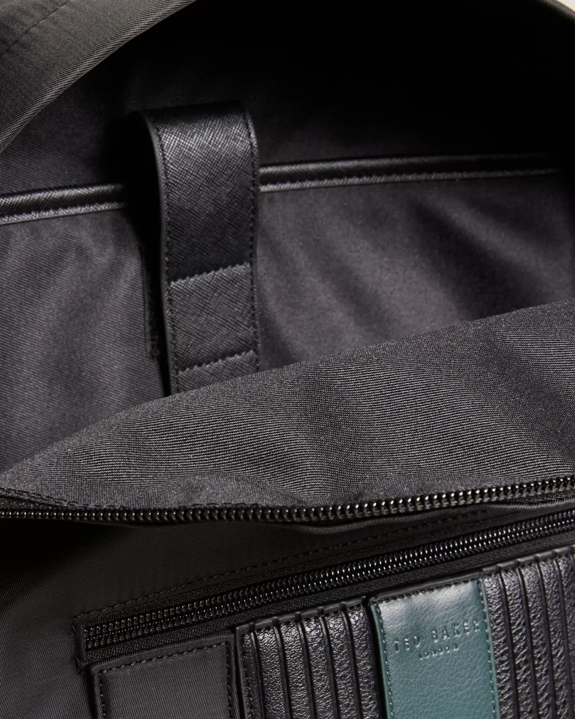 Ted Baker Rucken Black New