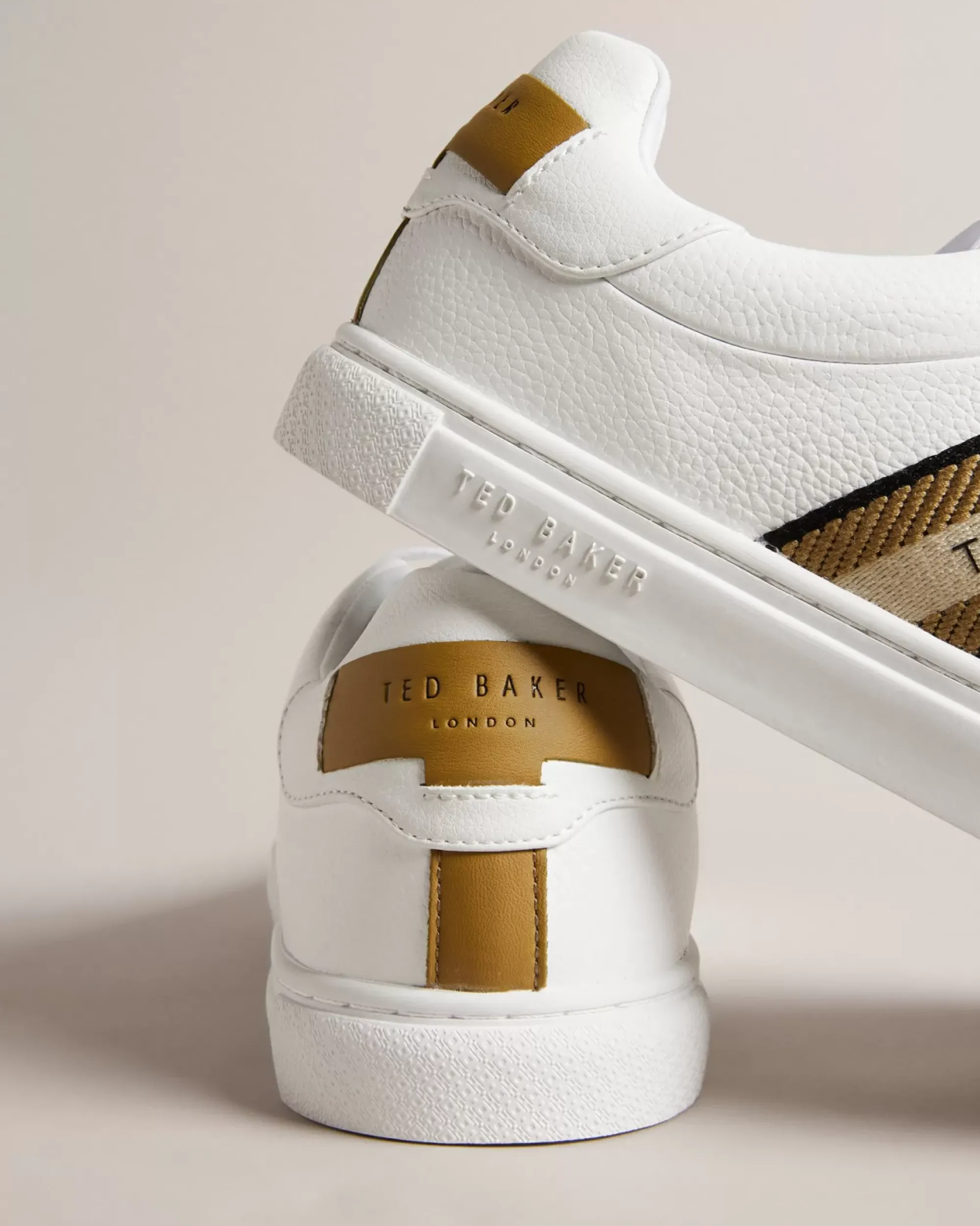 Ted Baker Trilobw Gold Outlet