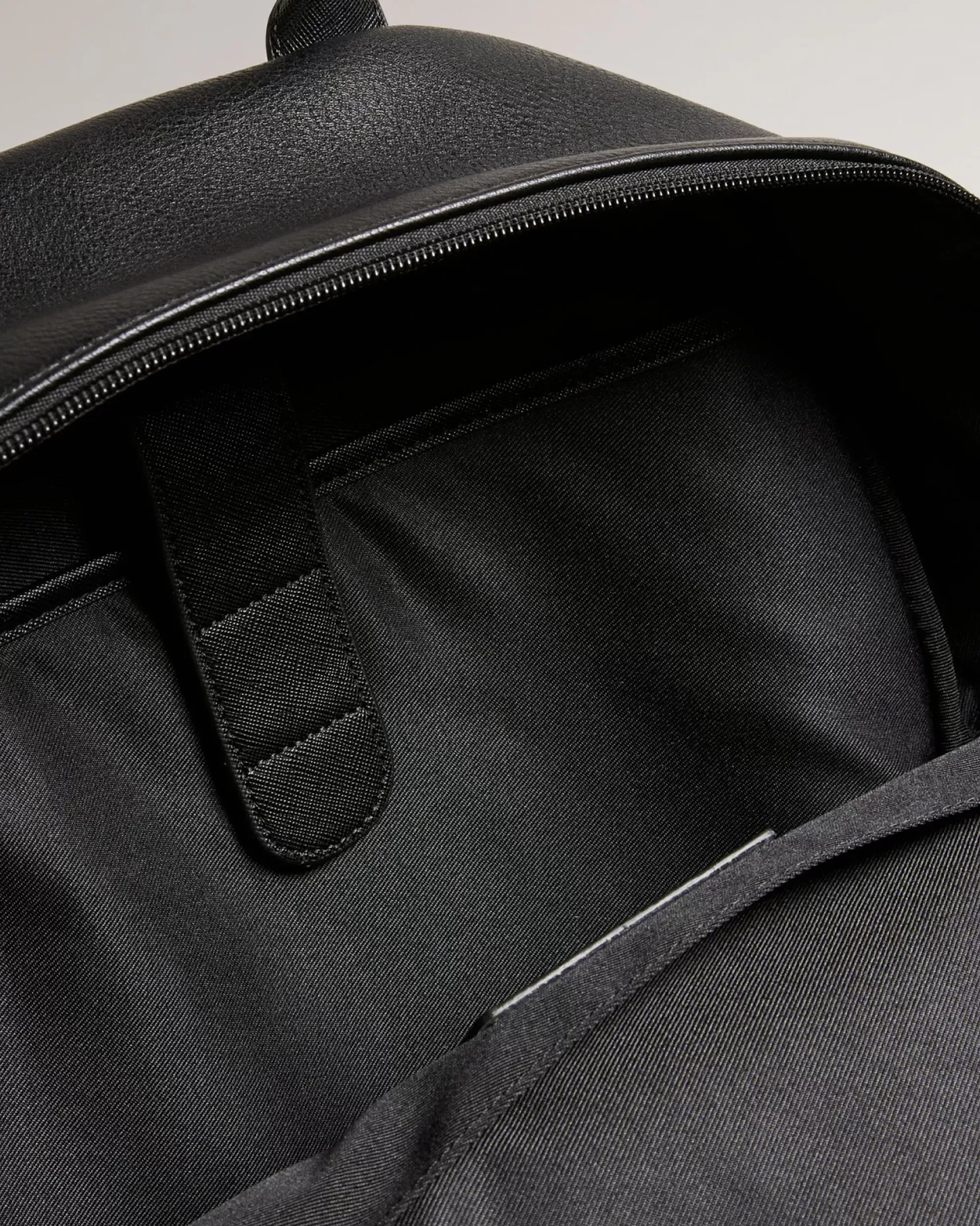 Ted Baker Waynor Black Online